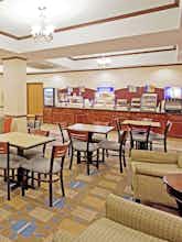 Hotel Holiday Inn Express Hotel & Suites Buffalo photo 5