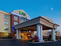 Holiday Inn Express Hotel & Suites Buffalo Airport