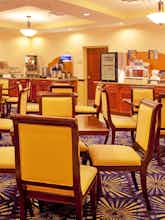 Hotel Holiday Inn Express Hotel & Suites Brooksville I 75 photo 5