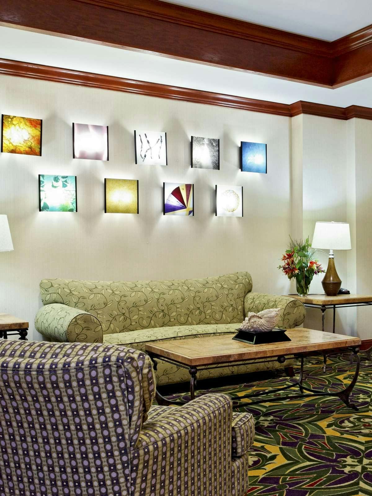 Hotel Holiday Inn Express Hotel & Suites Burleson photo 3