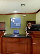 Hotel Holiday Inn Express Hotel & Suites Burleson photo 4