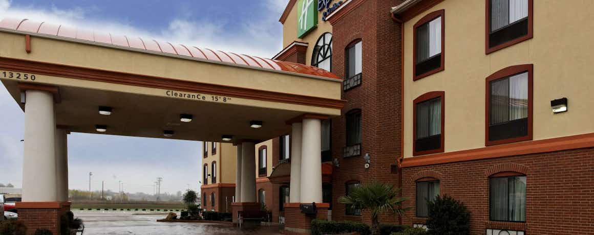 Holiday Inn Express Hotel & Suites Burleson