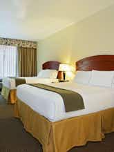 Hotel Holiday Inn Express Hotel & Suites Burleson photo 1