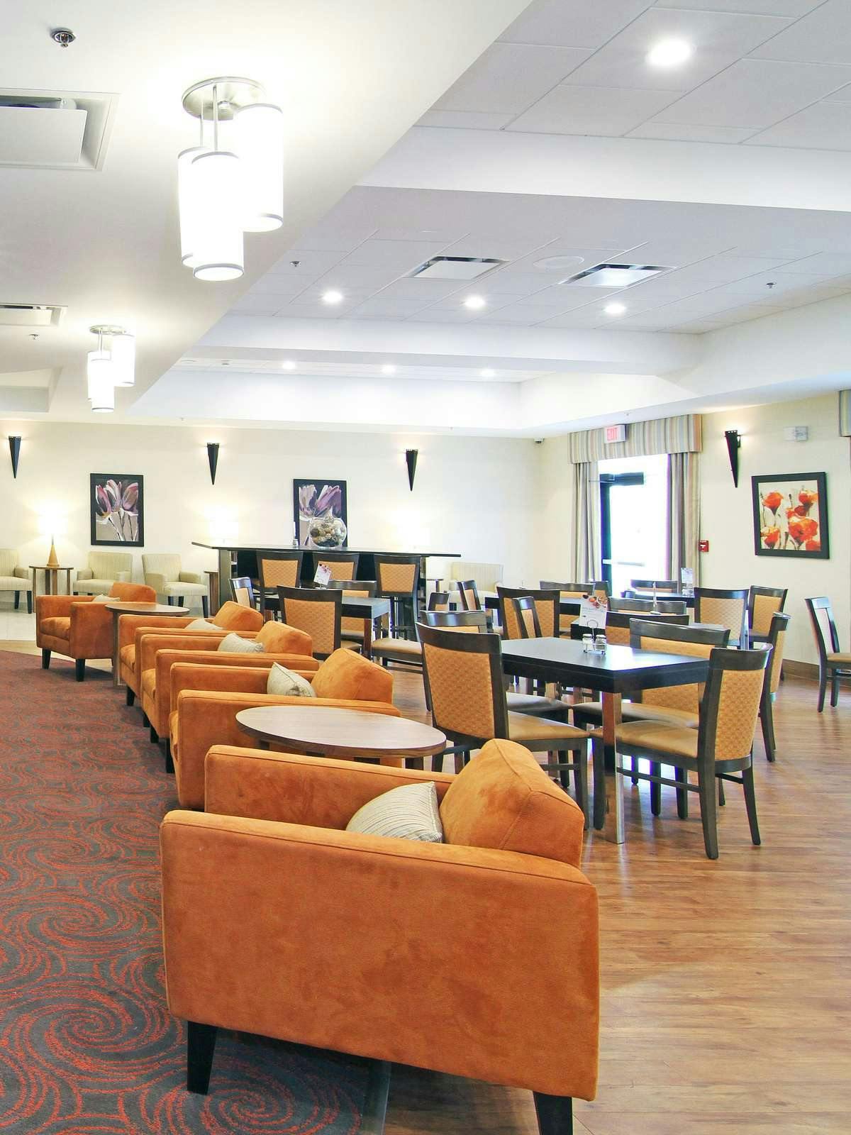 Hotel Holiday Inn Express Hotel & Suites Calgary Nw University Area photo 5