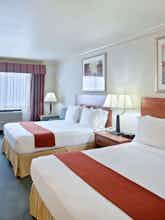 Hotel Holiday Inn Express Hotel & Suites Burlington photo 1