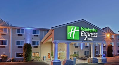 Holiday Inn Express Hotel & Suites Burlington