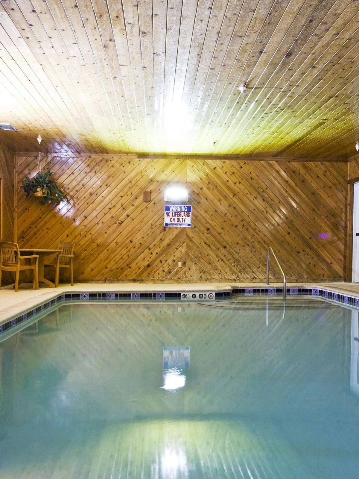 Hotel Holiday Inn Express Hotel & Suites Charlotte photo 5