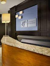 Hotel Holiday Inn Express Hotel & Suites Denton photo 5
