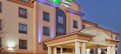 Holiday Inn Express Hotel & Suites Denton