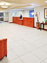Hotel Holiday Inn Express Hotel & Suites Chehalis Centralia photo 4