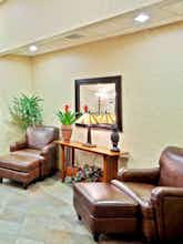 Hotel Holiday Inn Express Hotel & Suites Cheney photo 3