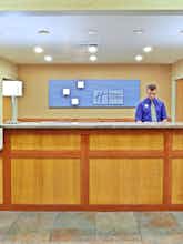 Hotel Holiday Inn Express Hotel & Suites Cheney photo 4