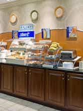 Hotel Holiday Inn Express Hotel & Suites Chester photo 4