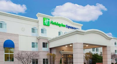 Holiday Inn Express Hotel & Suites Chicago Libertyville