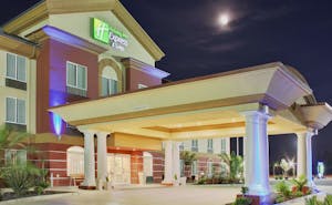 Holiday Inn Express Hotel & Suites Chowchilla
