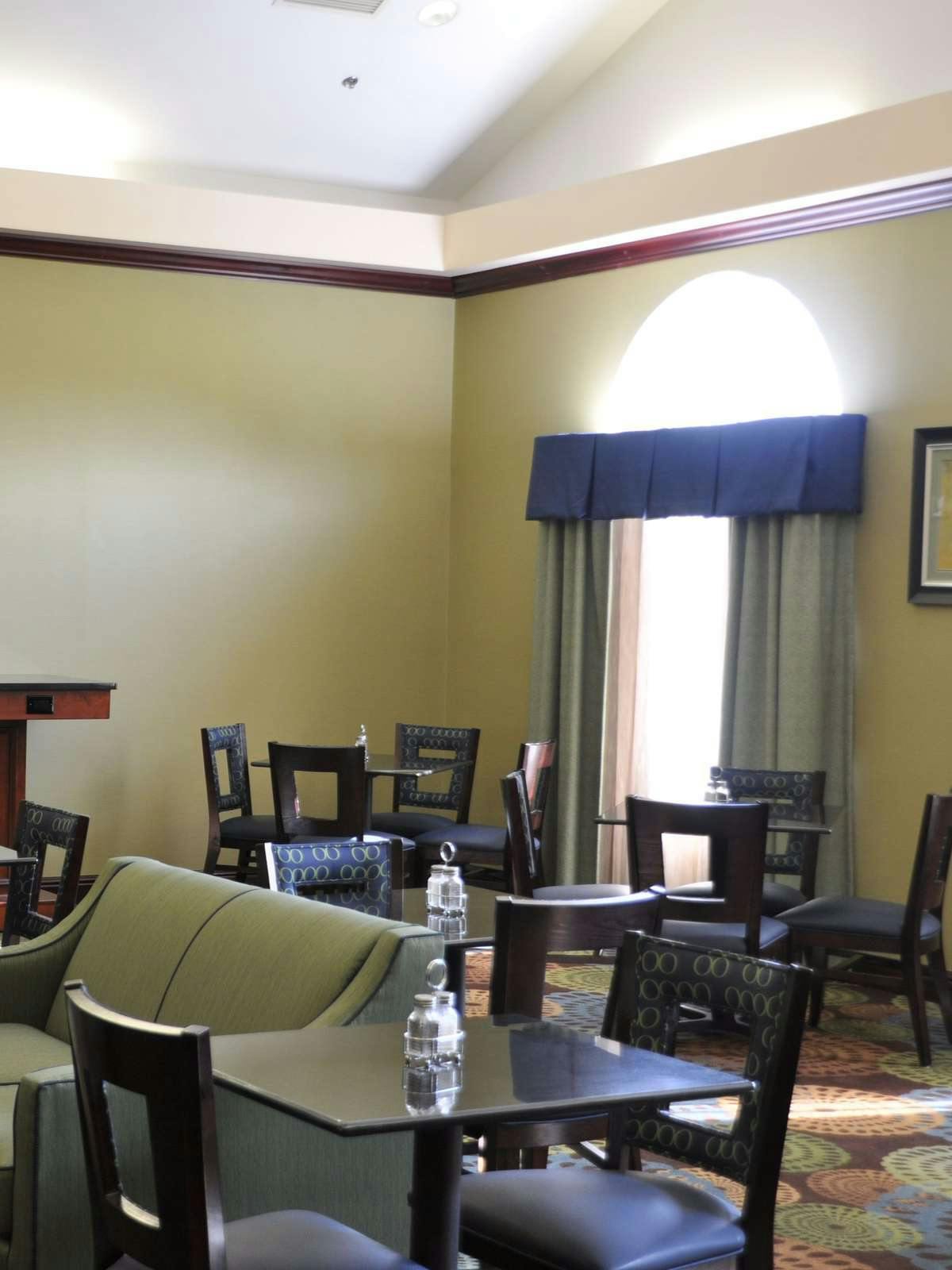 Hotel Holiday Inn Express Hotel & Suites Christiansburg photo 5