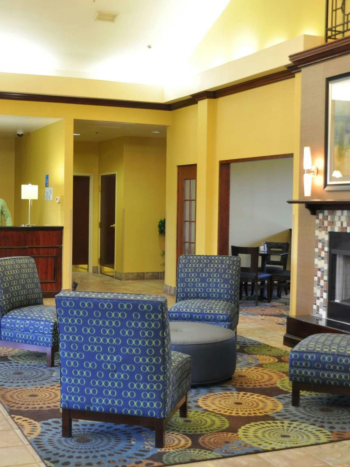 Hotel Holiday Inn Express Hotel & Suites Christiansburg photo 3