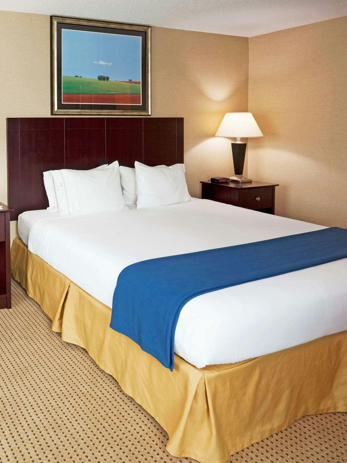 Hotel Holiday Inn Express Hotel & Suites Cincinnati Se Newport photo 1