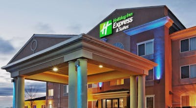 Holiday Inn Express Hotel & Suites Chickasha