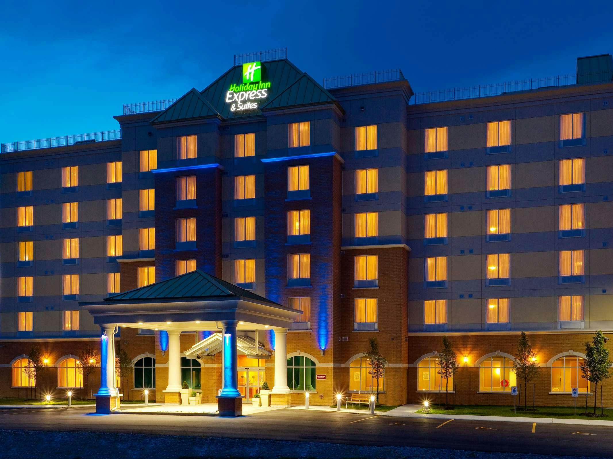 Holiday Inn Express Hotel & Suites Clarington Bowmanville