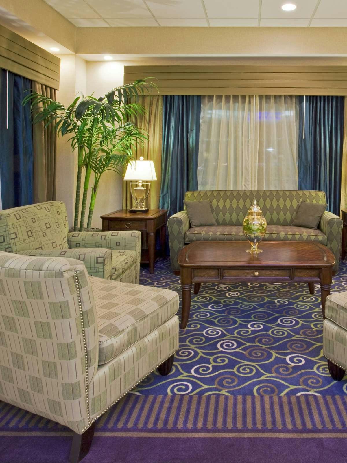 Hotel Holiday Inn Express Hotel & Suites Clearwater/US 19 N photo 3