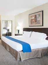 Hotel Holiday Inn Express Hotel & Suites Clearwater/US 19 N photo 1