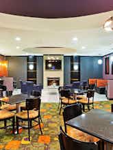 Hotel Holiday Inn Express Hotel & Suites Clemson photo 5