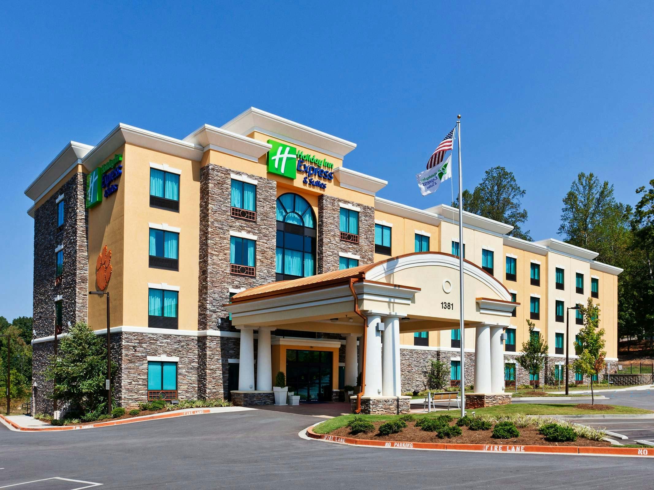 Holiday Inn Express Hotel & Suites Clemson