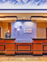 Hotel Holiday Inn Express Hotel & Suites Clinton photo 4