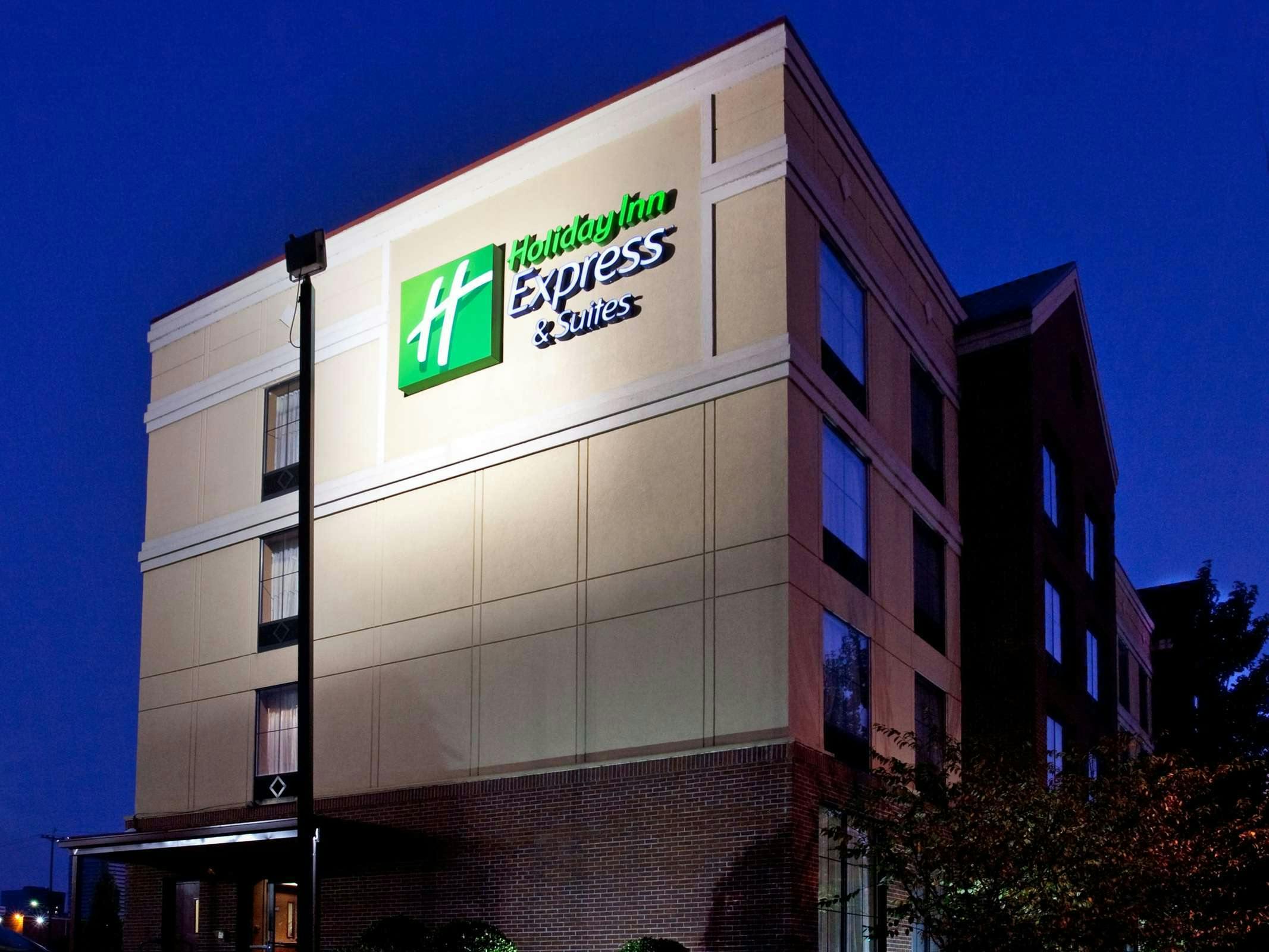 Holiday Inn Express Hotel & Suites Columbia Downtown