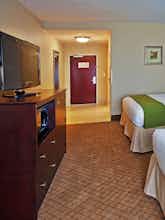 Hotel Holiday Inn Express Hotel & Suites Columbus photo 3