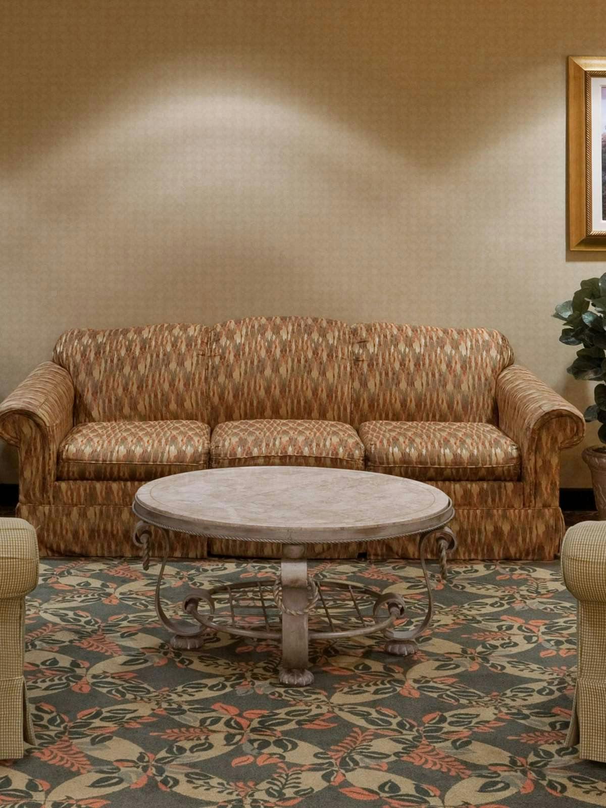 Hotel Holiday Inn Express Hotel & Suites Columbus Airport photo 3