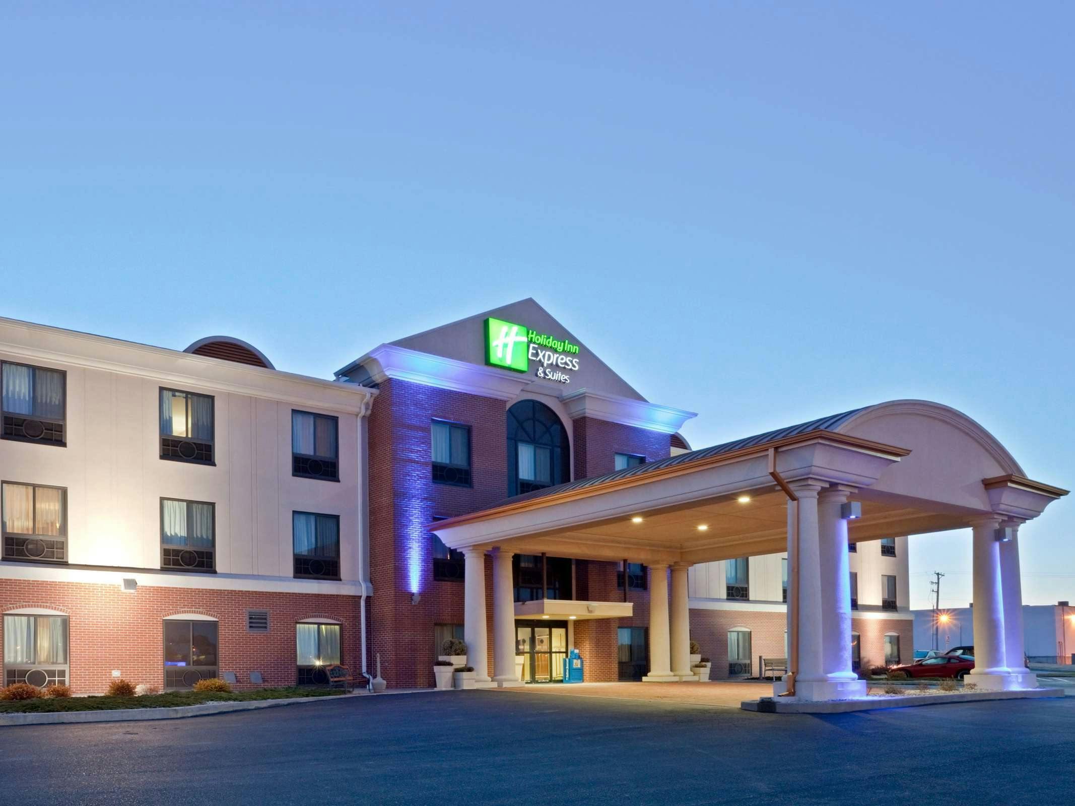 Holiday Inn Express Hotel & Suites Concordia
