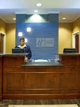 Hotel Holiday Inn Express Hotel & Suites Columbus At Northlake photo 4