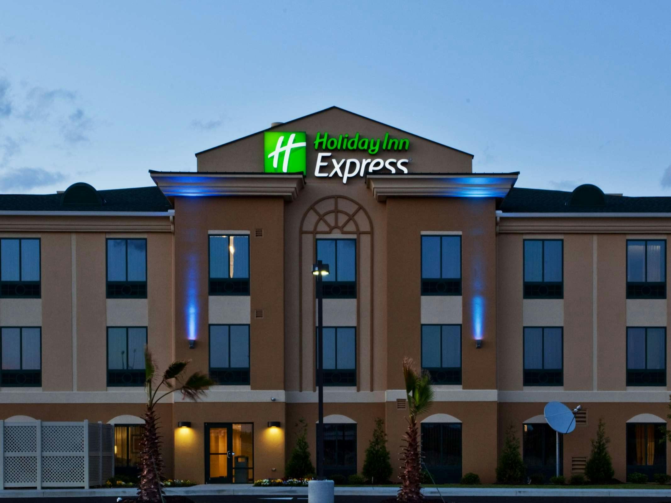Holiday Inn Express Hotel & Suites Cordele North