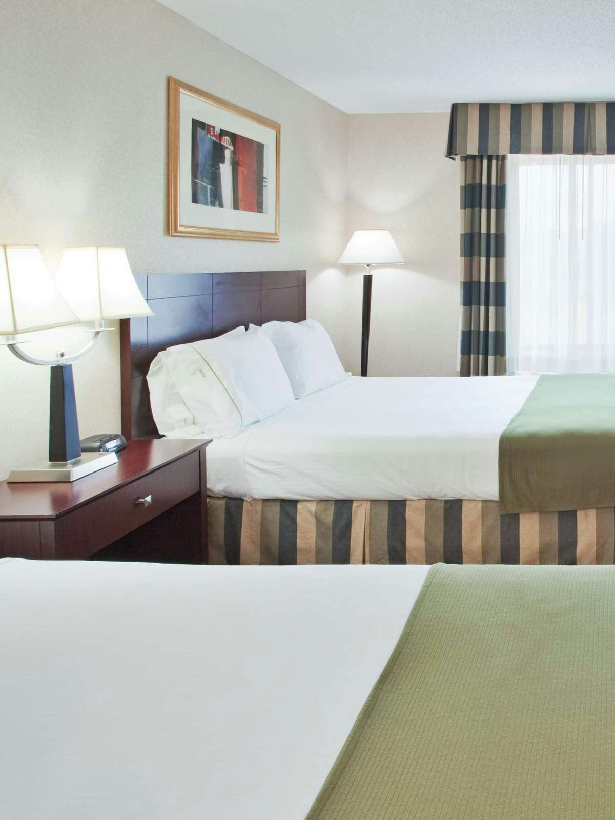 Hotel Holiday Inn Express Hotel & Suites Cooperstown photo 1