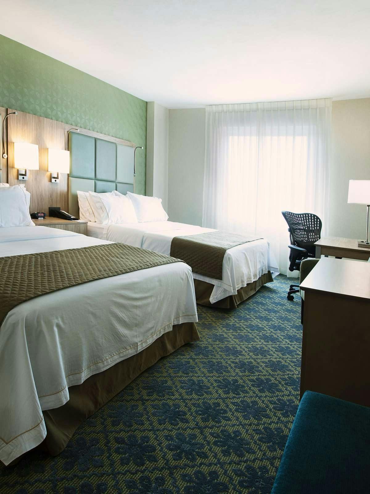 Hotel Holiday Inn Express Hotel & Suites Cuernavaca photo 1