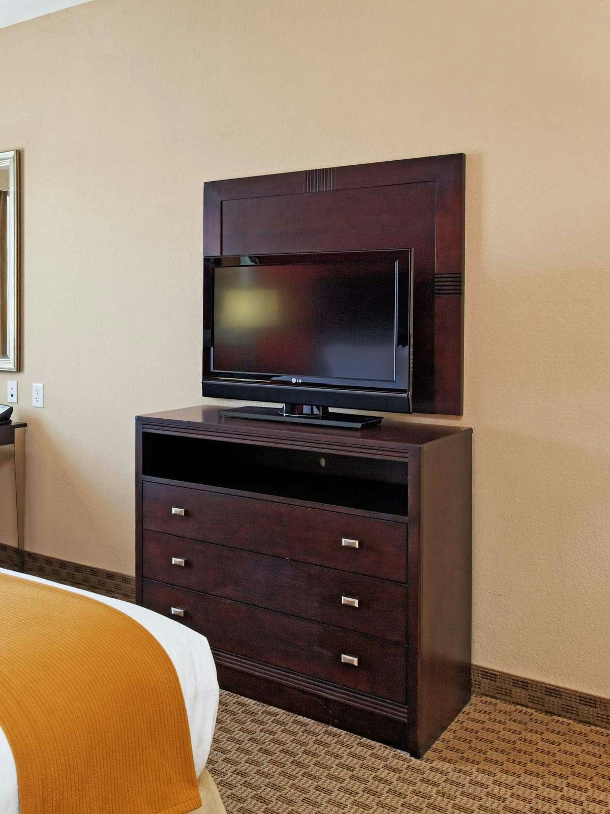 Hotel Holiday Inn Express Hotel & Suites Crestview South I 10 photo 2