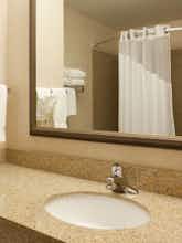 Hotel Holiday Inn Express Hotel & Suites Custer photo 3