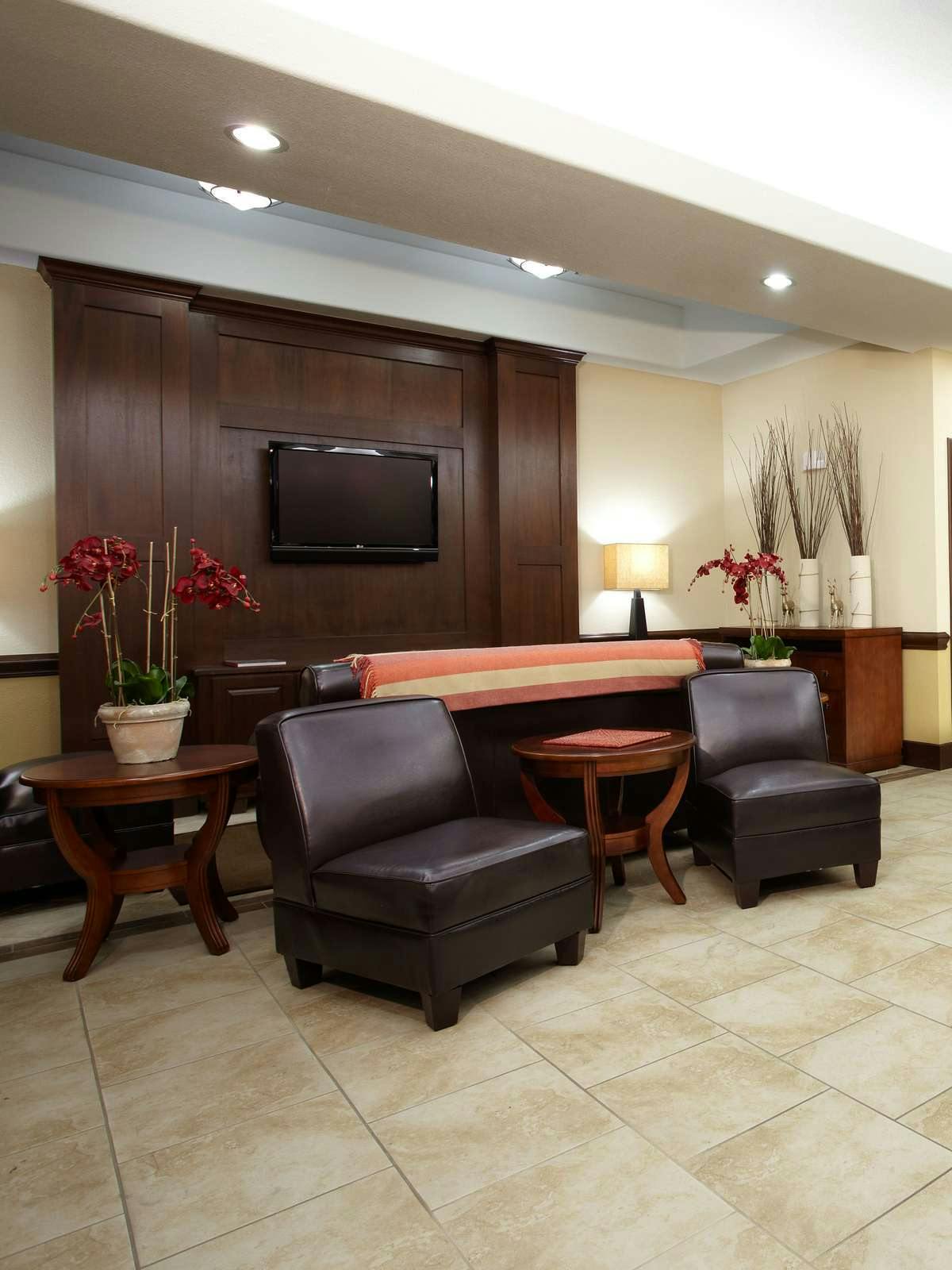 Hotel Holiday Inn Express Hotel & Suites Deer Park photo 2
