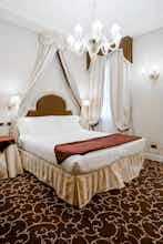 Hotel Maison Venezia | UNA Esperienze photo 1