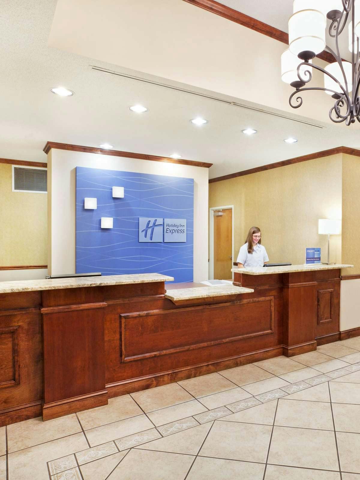 Hotel Holiday Inn Express Hotel & Suites Dillsboro Western Carolina photo 5