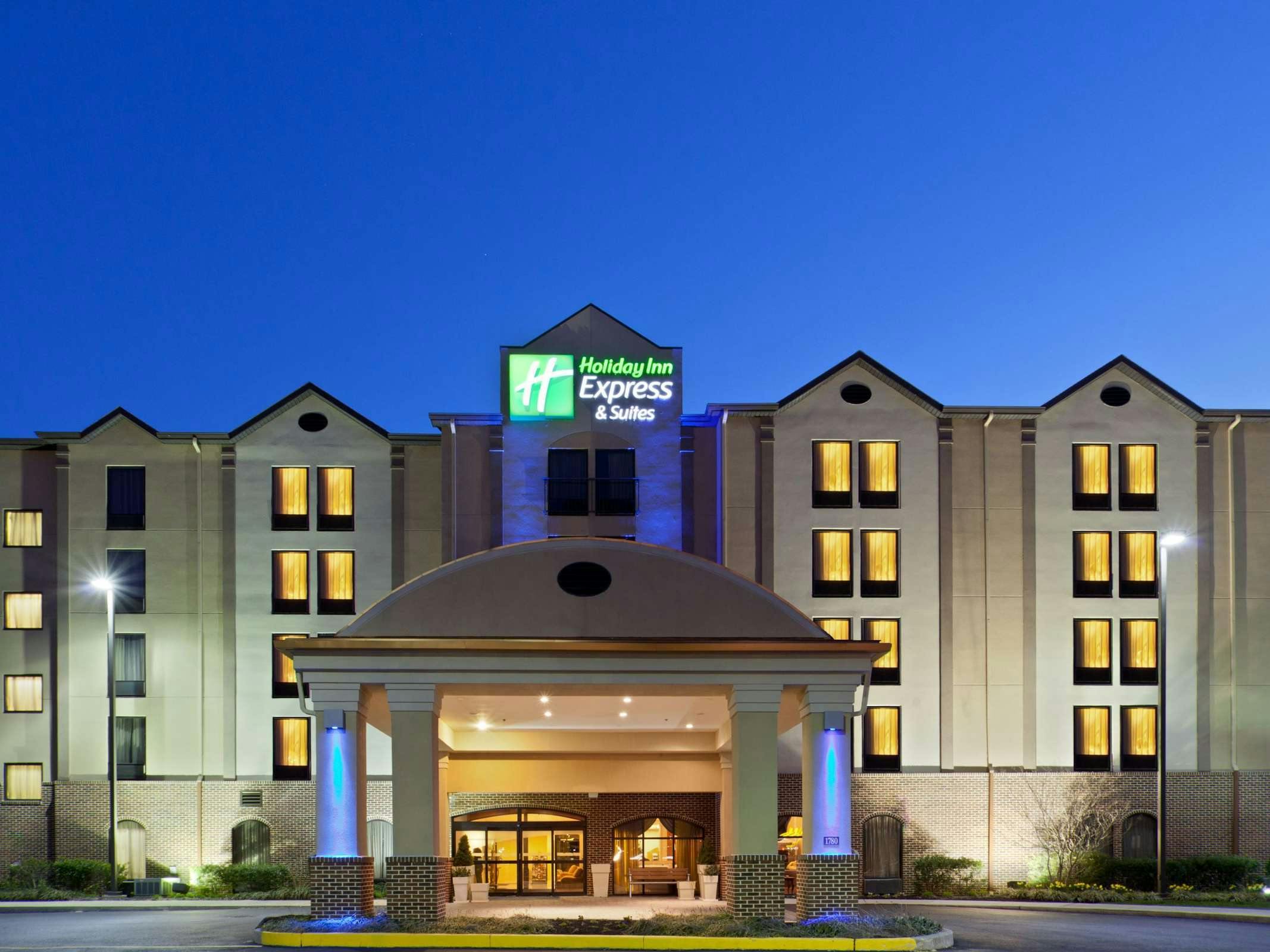 Holiday Inn Express Hotel & Suites Dover