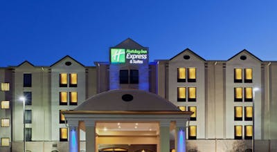 Holiday Inn Express Hotel & Suites Dover