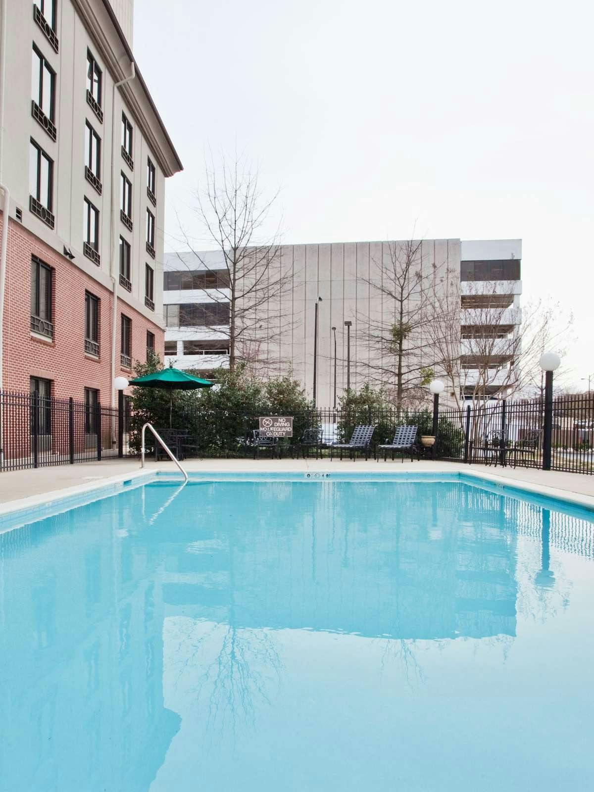 Hotel Holiday Inn Express Hotel & Suites Downtown photo 3