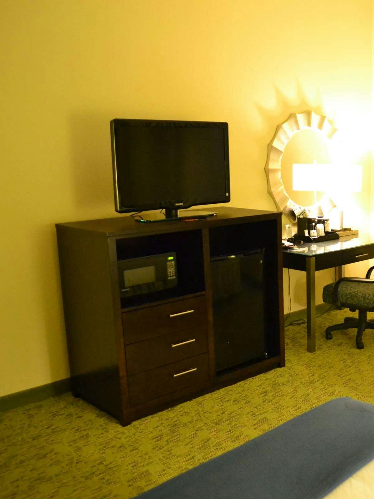 Hotel Holiday Inn Express Hotel & Suites Dickson City photo 3