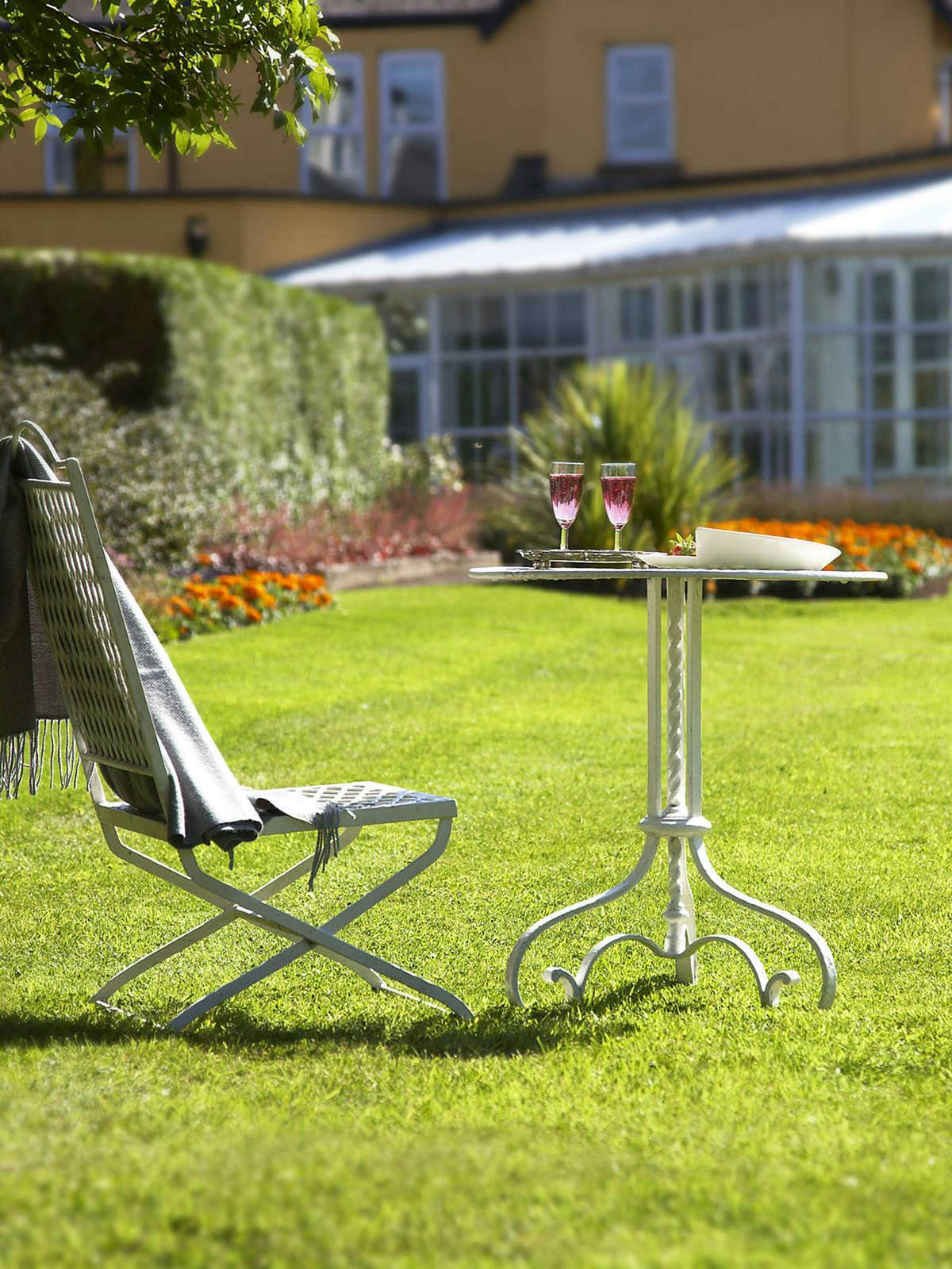 Hotel DUNRAVEN ARMS HOTEL photo 5