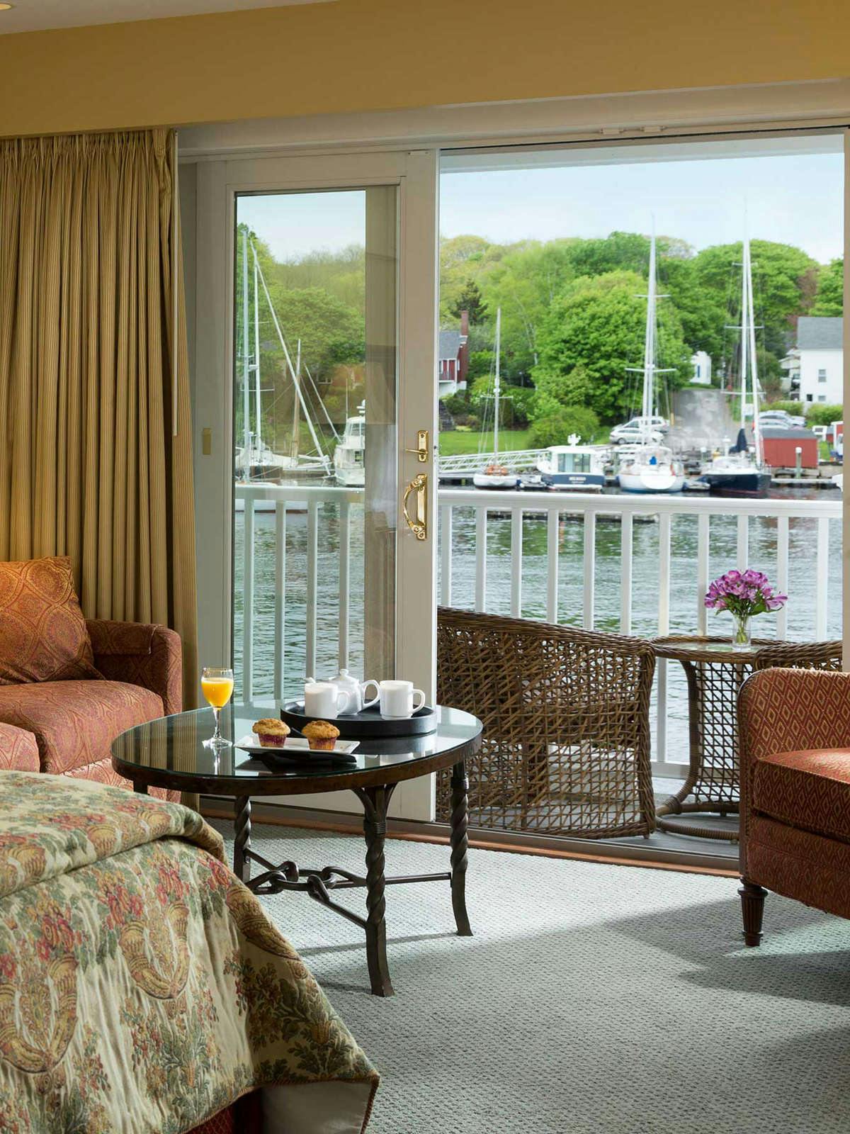 Hotel Grand Harbor Inn photo 4