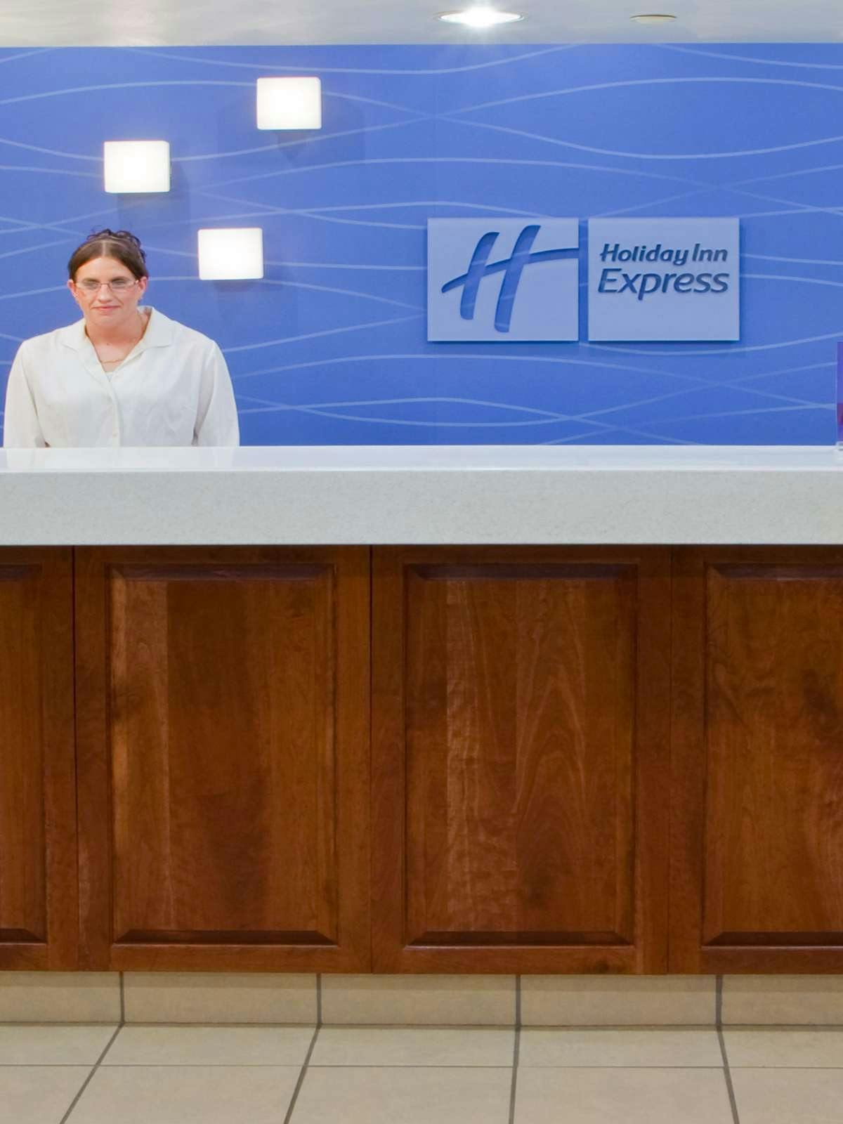 Hotel Holiday Inn Express Hotel & Suites Elkins photo 4