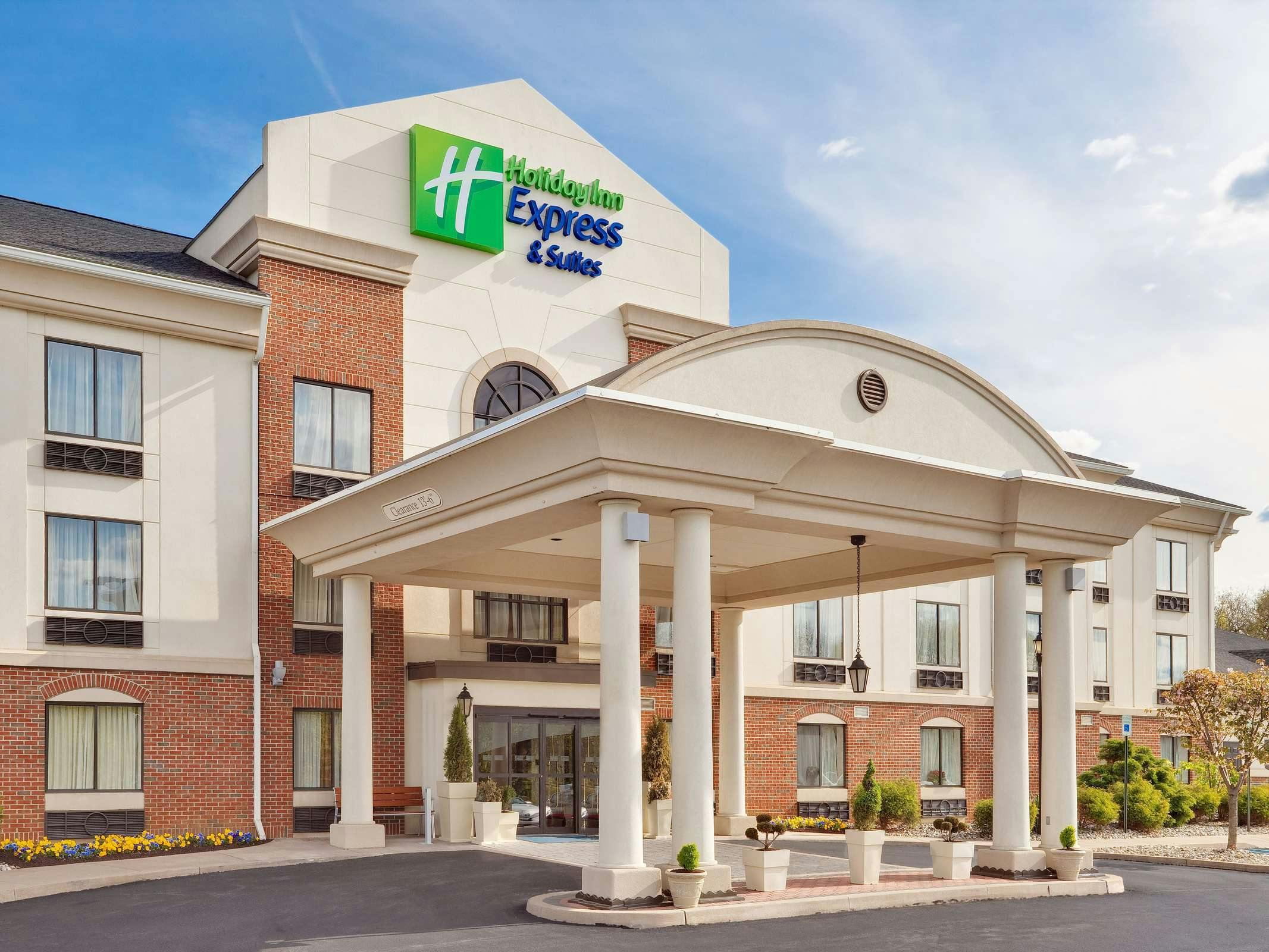 Holiday Inn Express Hotel & Suites Easton